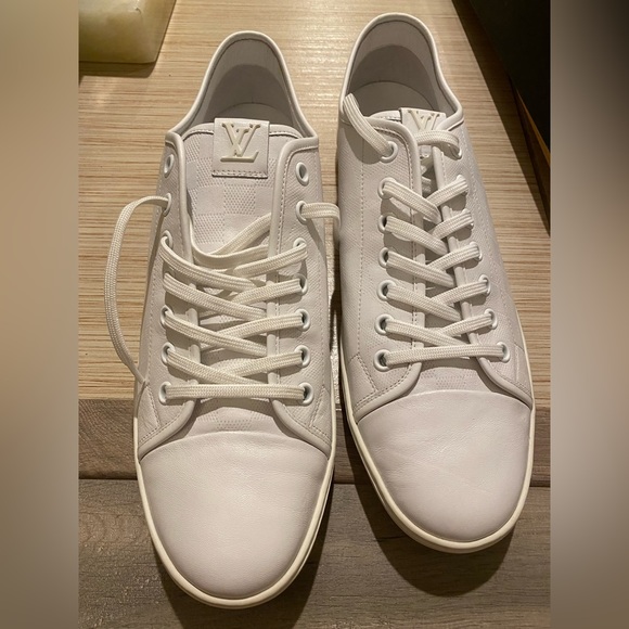 Louis Vuitton Daimler Pattern White Canvas Low Sneakers - Picture 9 of 13
